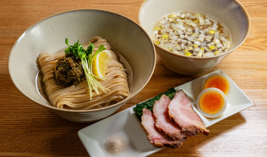 【本場の】日高昆布水つけ麺